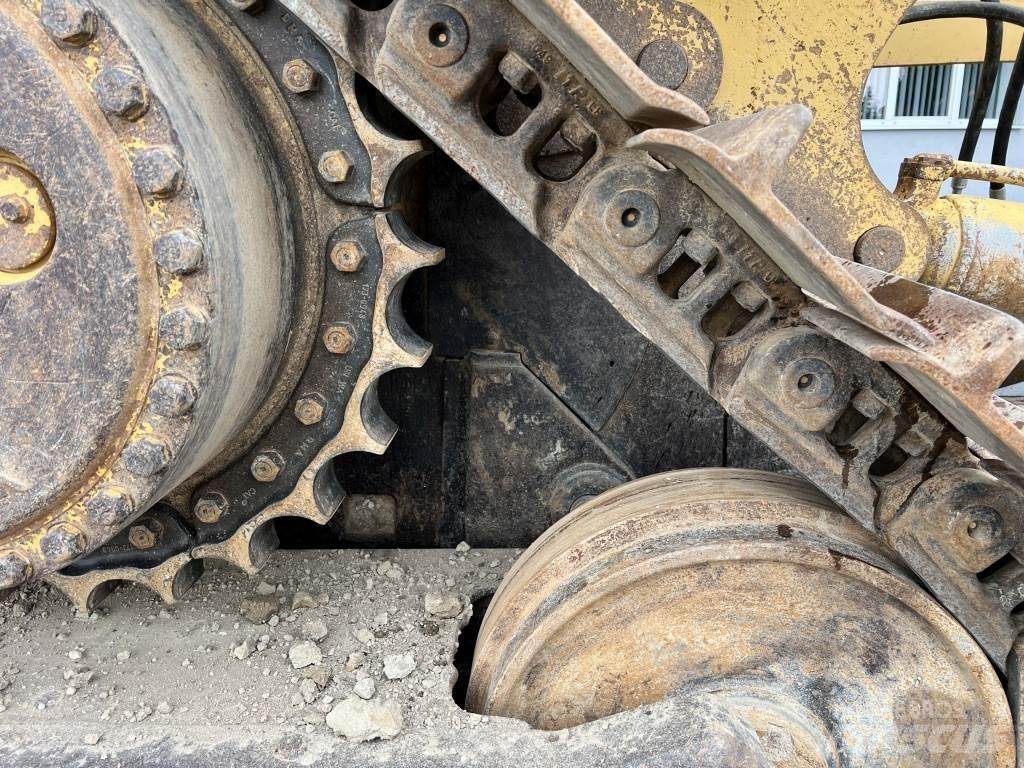 CAT D 7 H Spycharki gąsienicowe