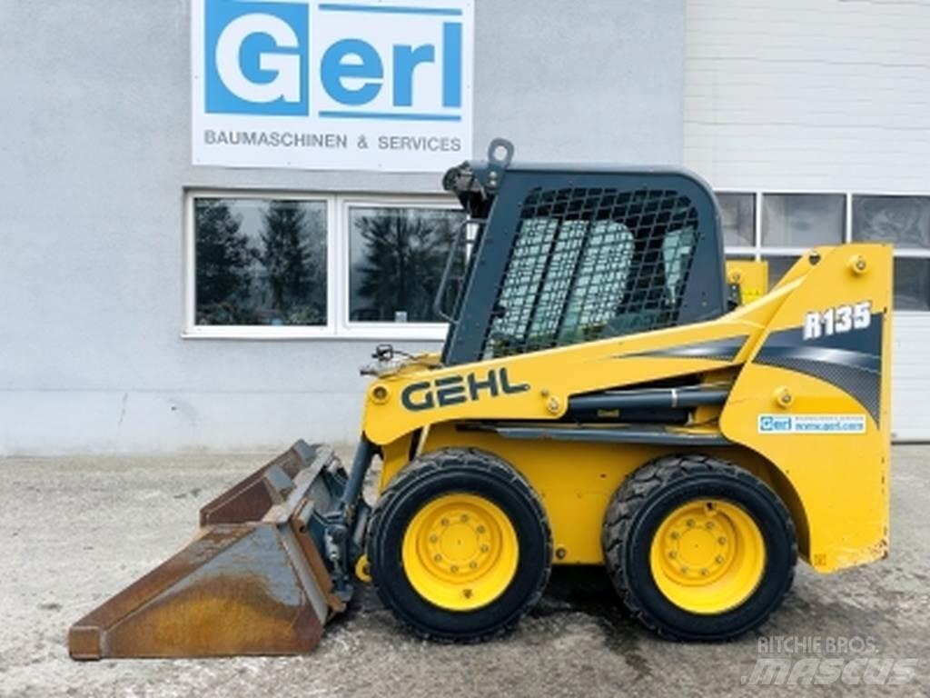 Gehl R135 Ładowarki burtowe