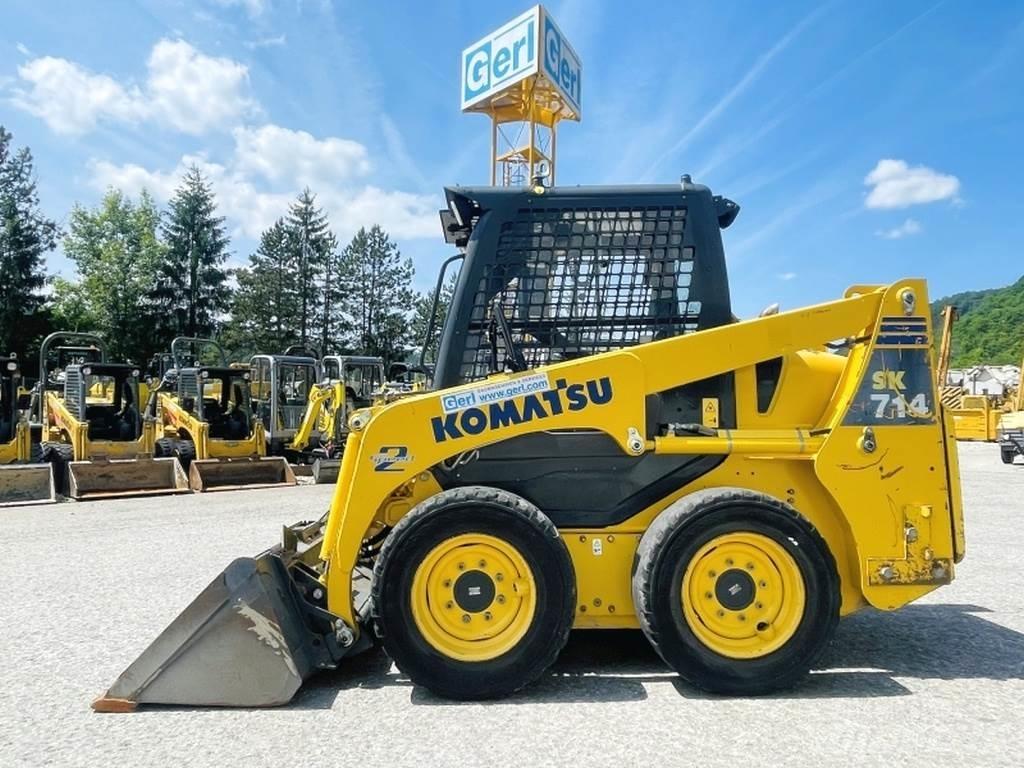 Komatsu SK714 Ładowarki burtowe