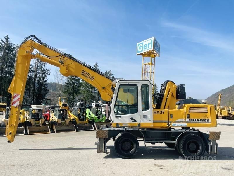 Liebherr A904 Koparki przeładunkowe