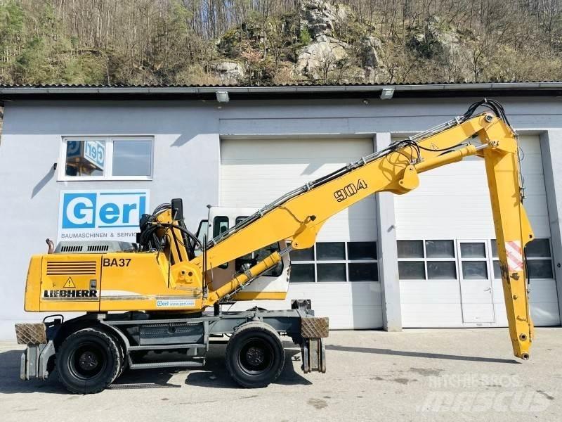 Liebherr A904 Koparki przeładunkowe