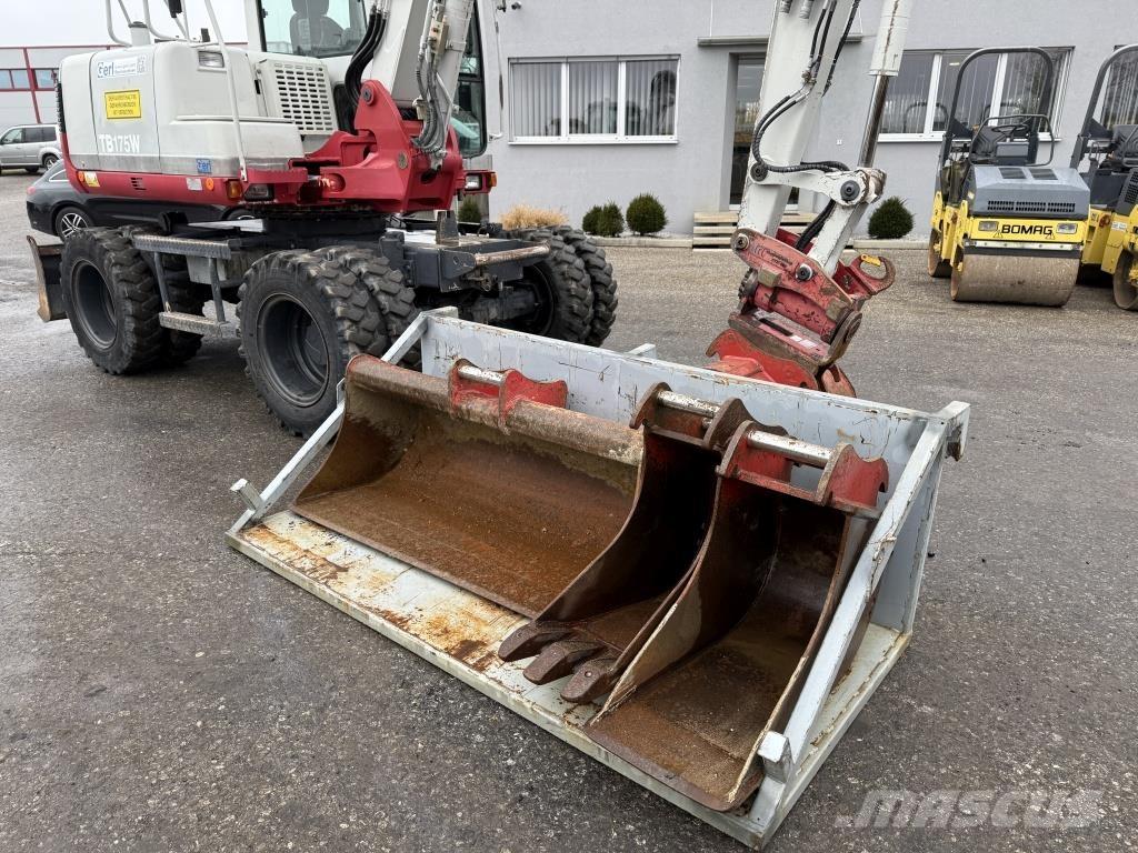 Takeuchi TB 175 W Koparki kołowe