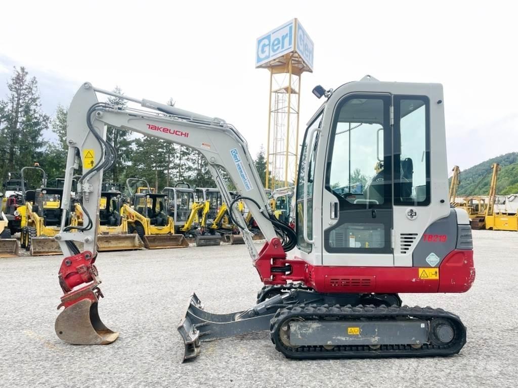 Takeuchi TB219 Minikoparki