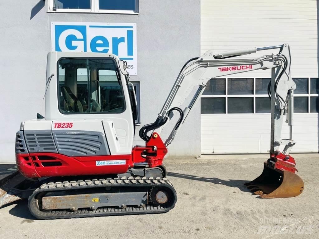Takeuchi TB235 Minikoparki