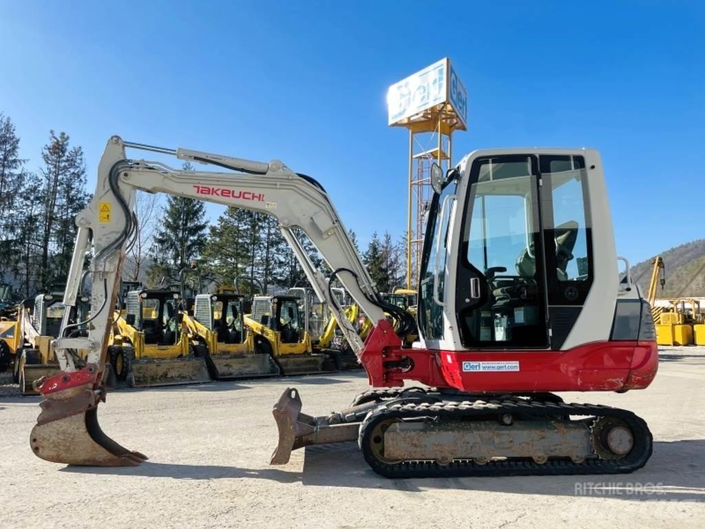 Takeuchi TB235 Minikoparki