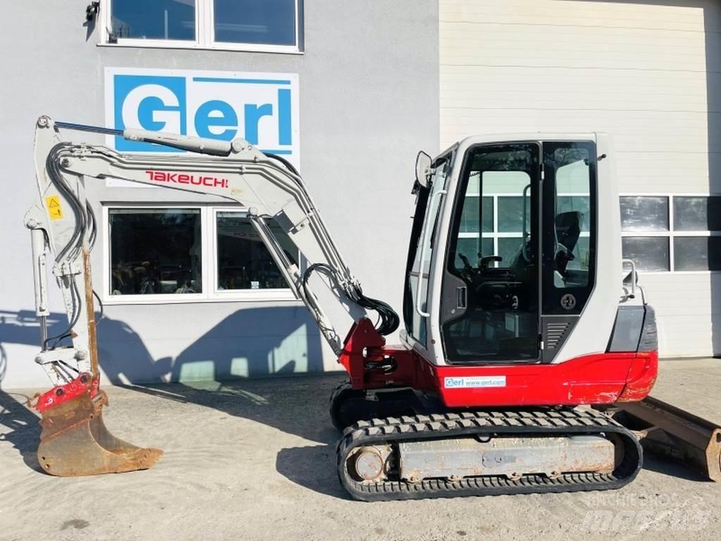 Takeuchi TB235 Minikoparki