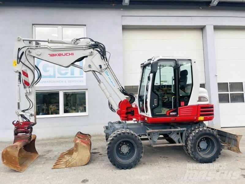 Takeuchi TB295W Koparki kołowe