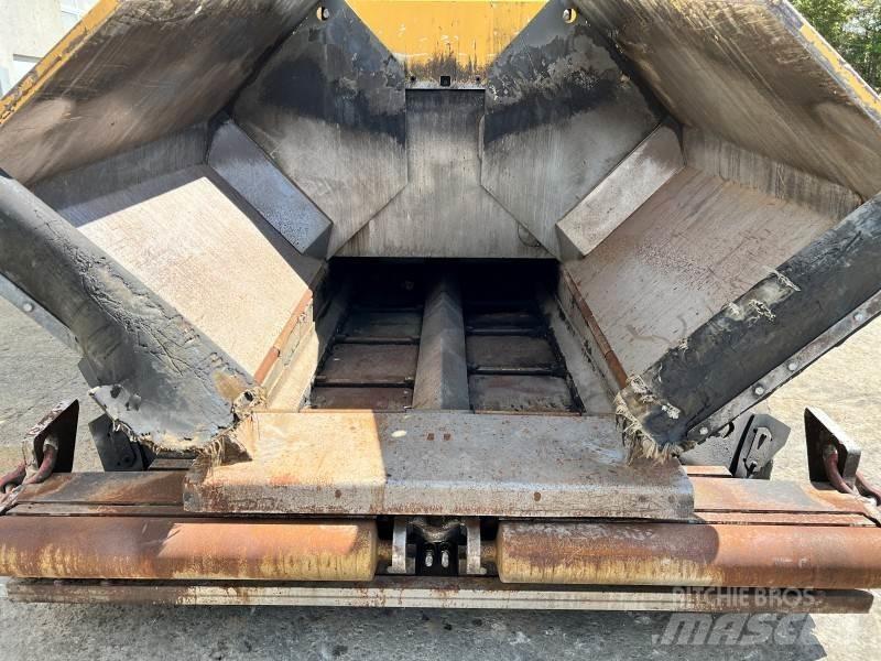  Volvo-ABG 6870 Rozściełacze do asfaltu