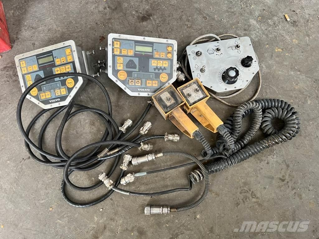Volvo ABG P 7820 C Rozściełacze do asfaltu