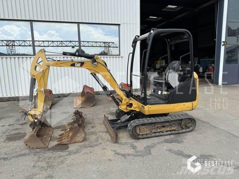 CAT 301.7D Minikoparki