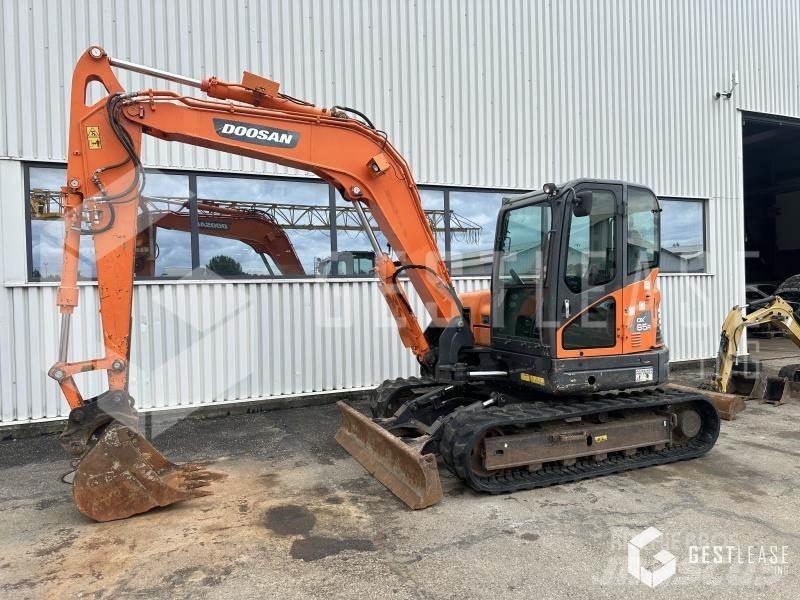Doosan DX85R-3 Minikoparki