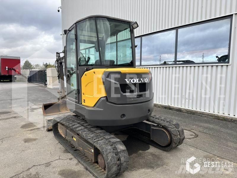 Volvo ECR50D Minikoparki