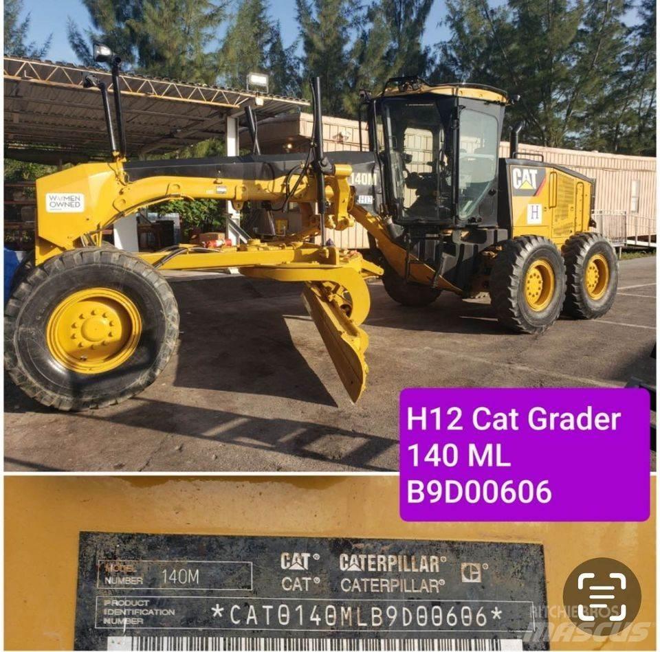 CAT 140M Spycharki gąsienicowe