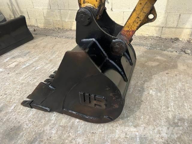 CAT 303.5E2 Minikoparki
