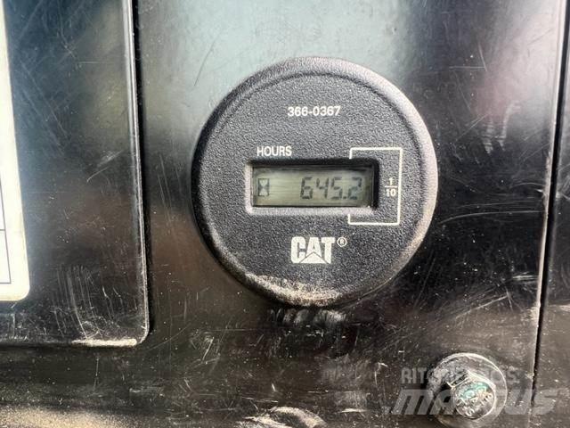 CAT 307E2 Minikoparki
