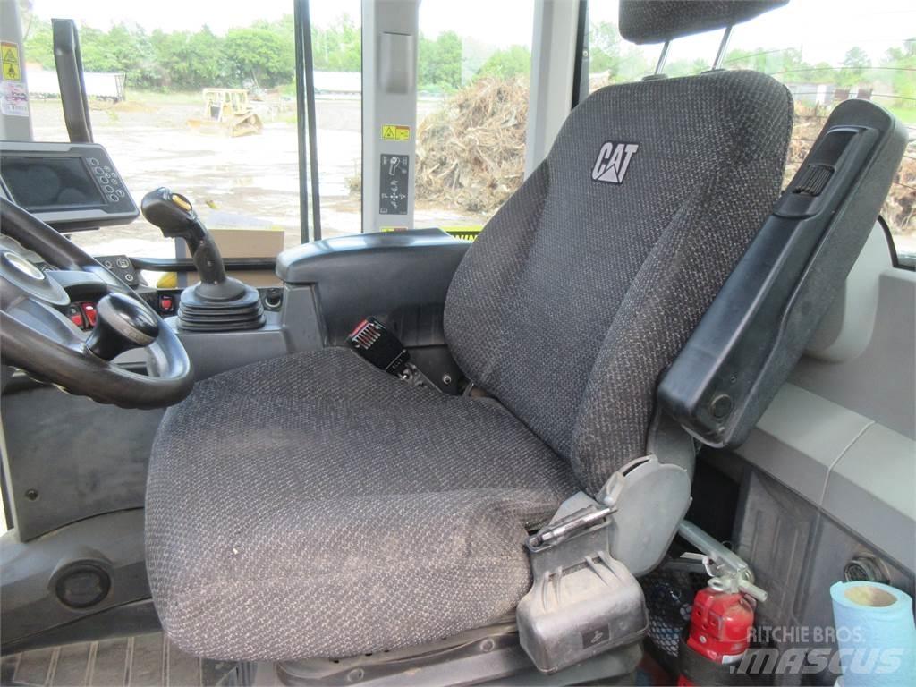 CAT 938M Ładowarki kołowe