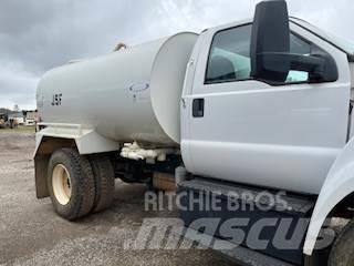 Ford F750 Polewaczki
