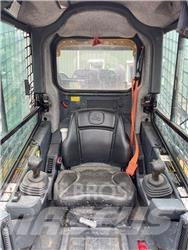 John Deere 325G Ładowarki burtowe