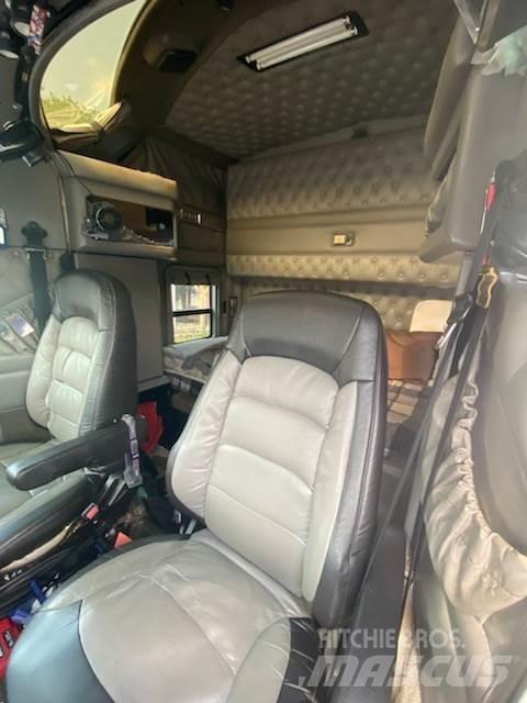 Kenworth W900L Maszyny budowlane - Inne