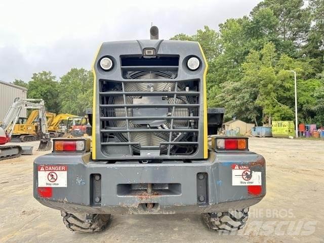 Komatsu WA320-8 Ładowarki kołowe