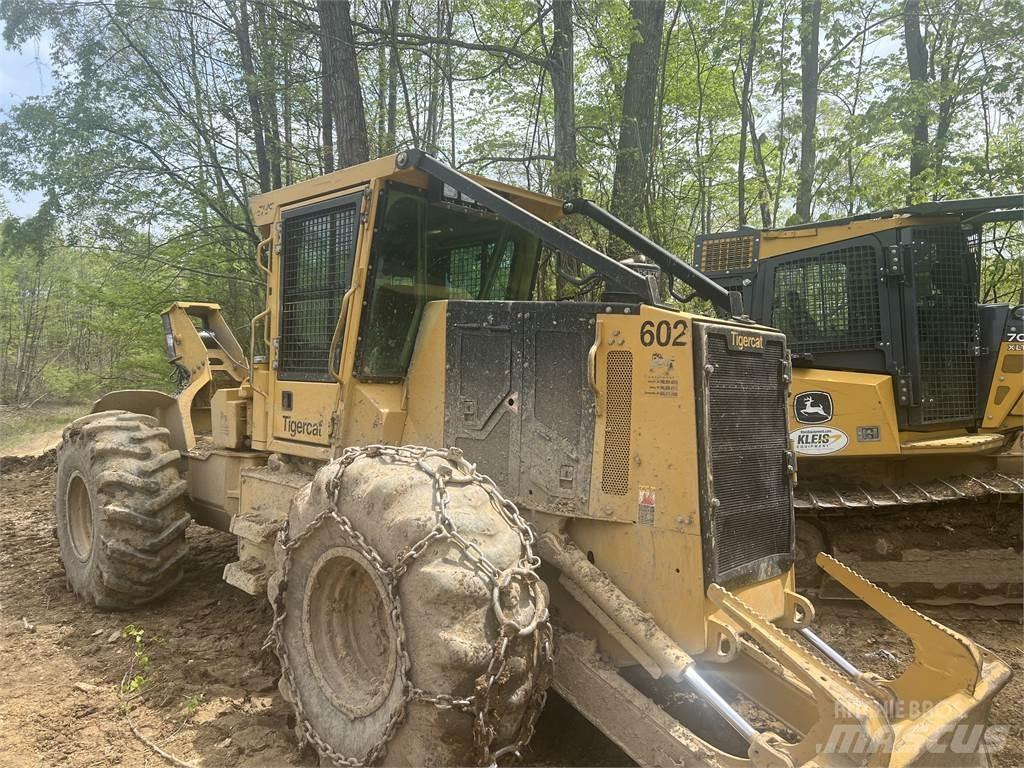 Tigercat 602 Skidery