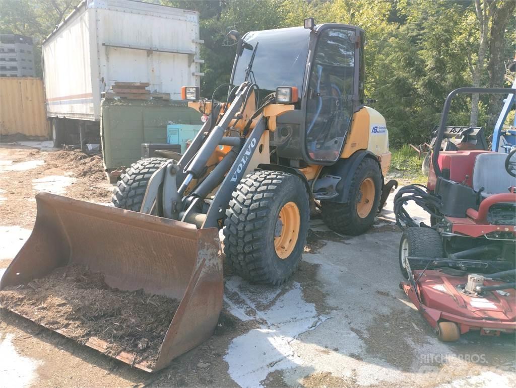 Volvo D20L Ładowarki kołowe