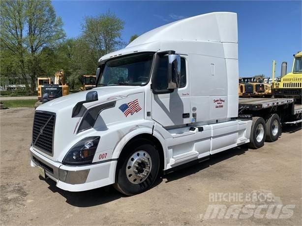 Volvo VNL64T670 Ciągniki siodłowe