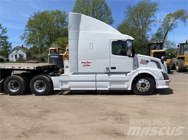 Volvo VNL64T670 Ciągniki siodłowe