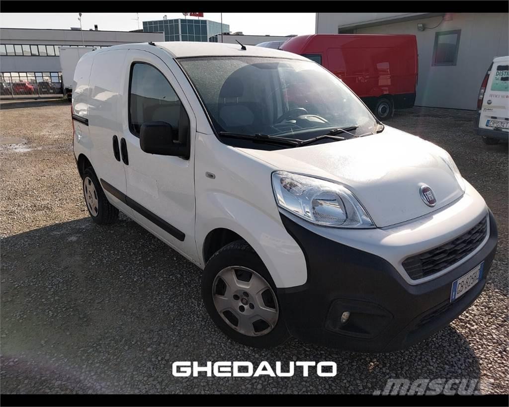 Fiat Fiorino III 2016 Samochody dostawcze ze skrzynią zamkniętą