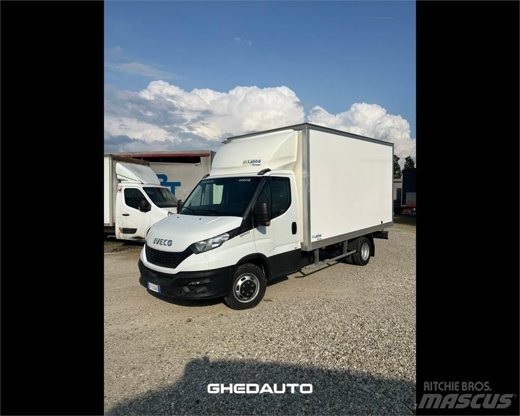 Iveco 35C16 Samochody dostawcze ze skrzynią zamkniętą