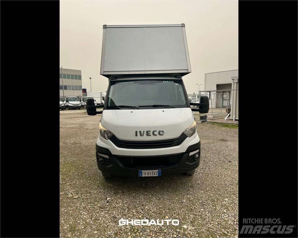 Iveco 35C18 Samochody dostawcze ze skrzynią zamkniętą