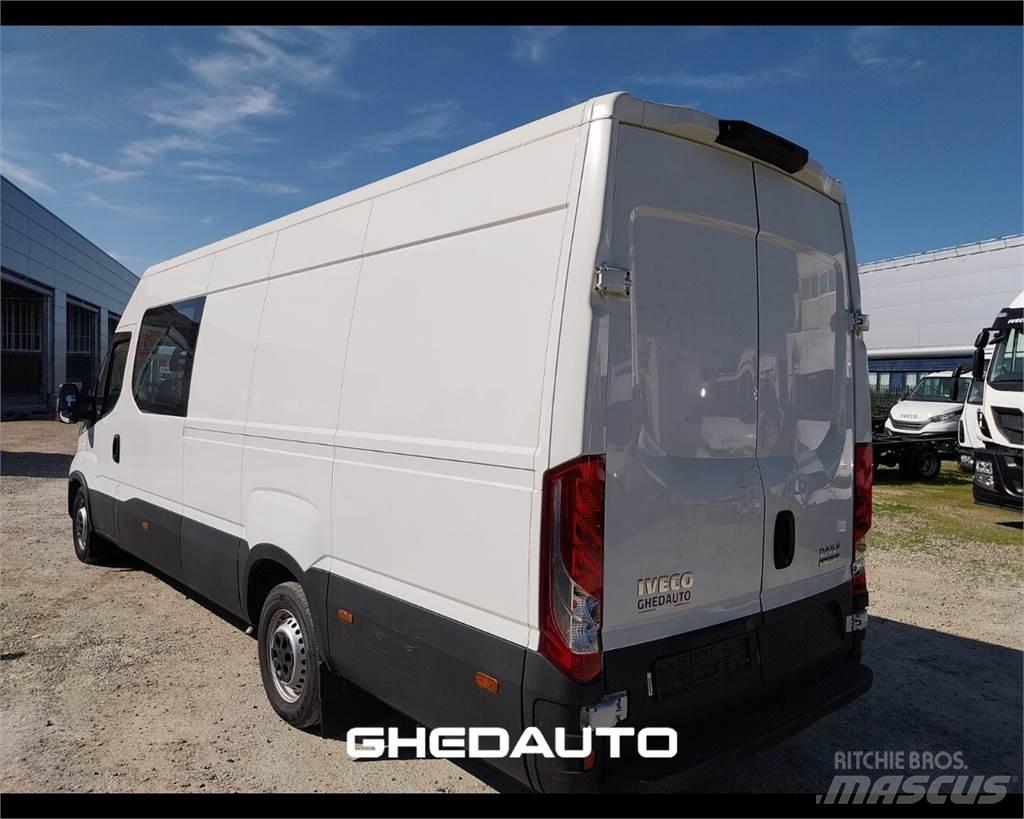 Iveco 35S16 Samochody dostawcze ze skrzynią zamkniętą