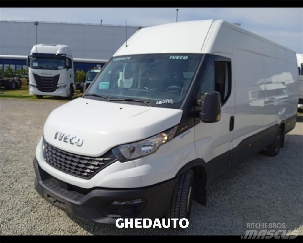 Iveco 35S16S V Samochody dostawcze ze skrzynią zamkniętą