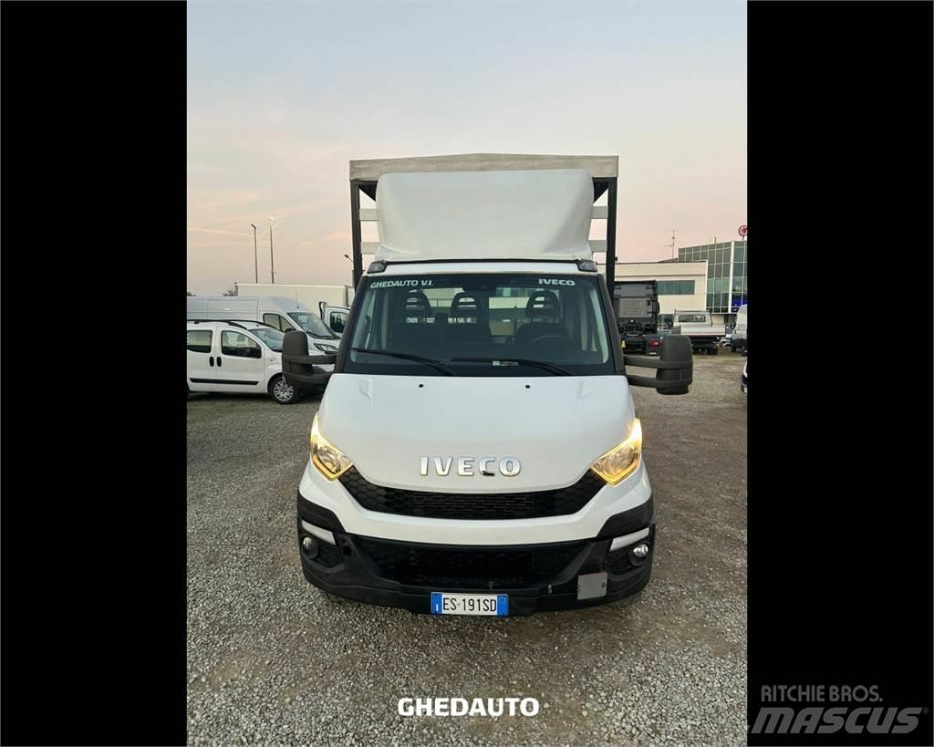 Iveco 65C15 Samochody ciężarowe ze skrzynią zamkniętą