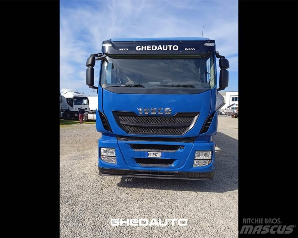 Iveco AS260S48Y Samochody ciężarowe ze skrzynią zamkniętą