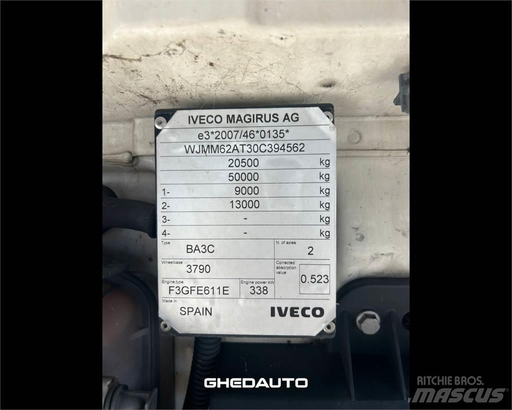 Iveco AS440S46 Samochody ciężarowe ze skrzynią zamkniętą