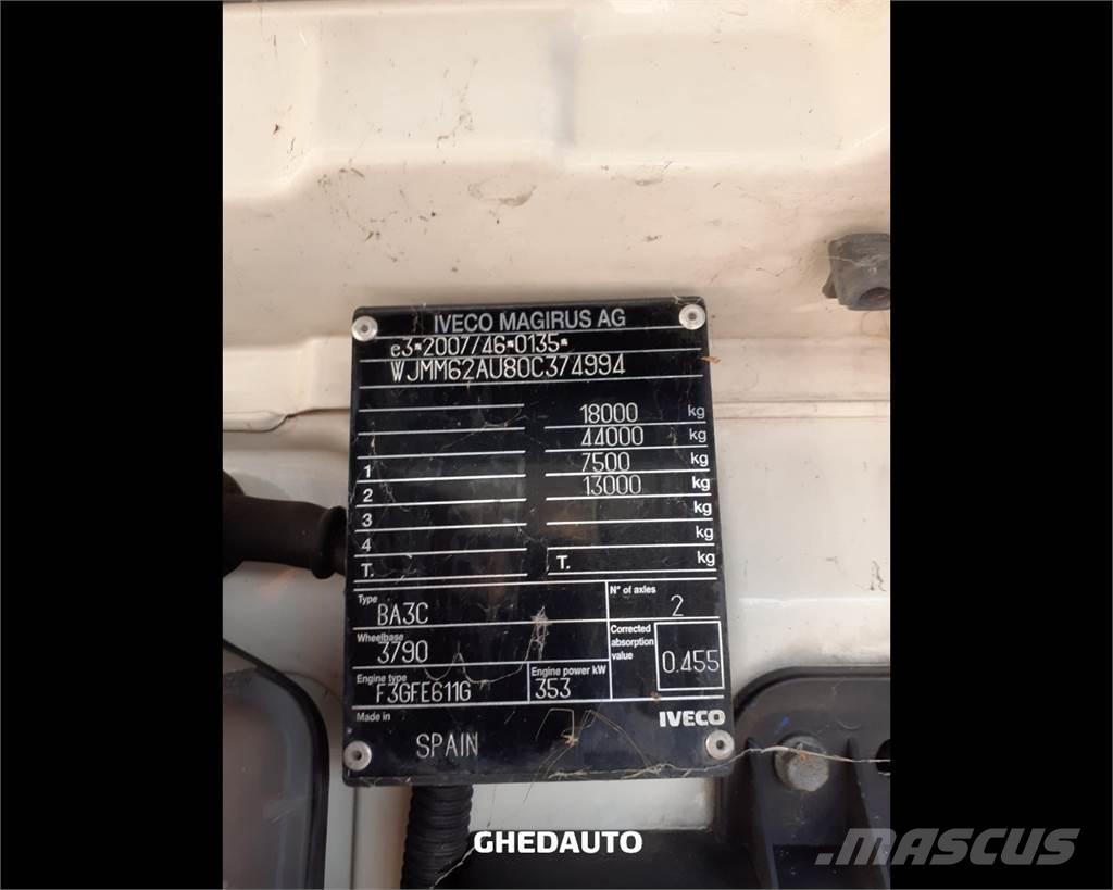 Iveco AS440S48T/P Samochody ciężarowe ze skrzynią zamkniętą