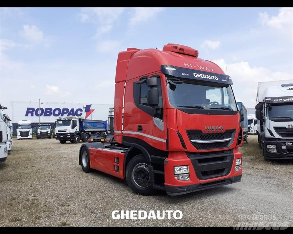 Iveco AS440S48T/P Samochody ciężarowe ze skrzynią zamkniętą