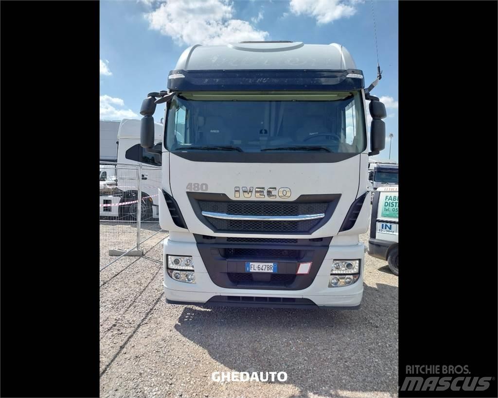 Iveco AS440S48T/P Samochody ciężarowe ze skrzynią zamkniętą