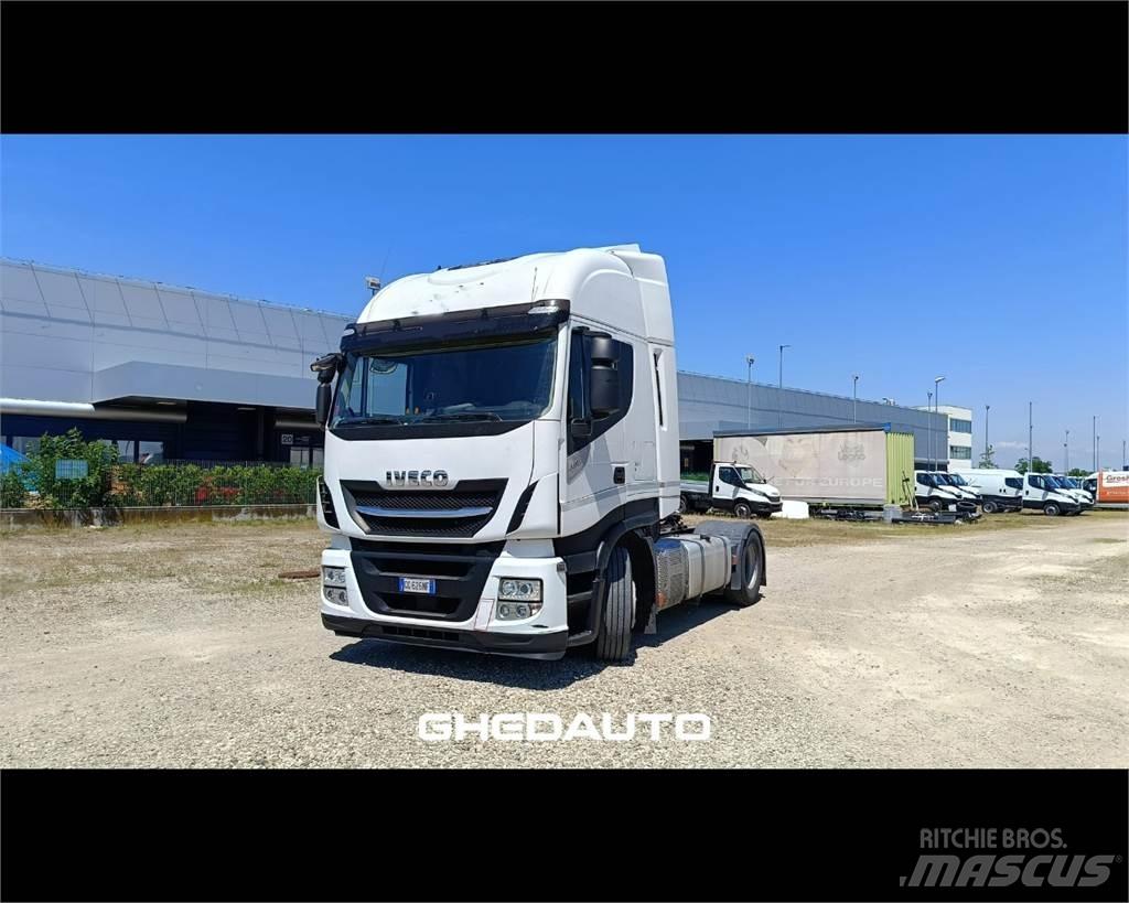 Iveco AS440ST/P Samochody ciężarowe ze skrzynią zamkniętą