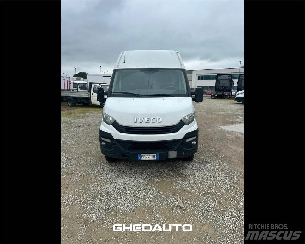 Iveco DAILY 35 Samochody dostawcze ze skrzynią zamkniętą