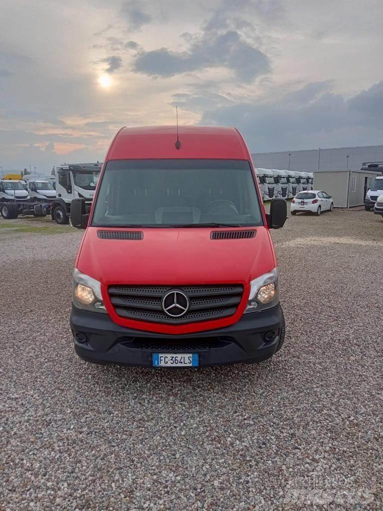 Mercedes-Benz SPINTER Samochody dostawcze ze skrzynią zamkniętą