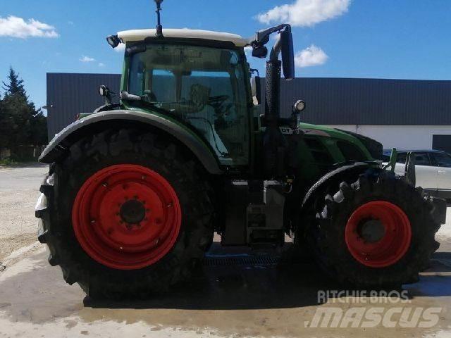 Fendt 718 VARIO Ciągniki rolnicze