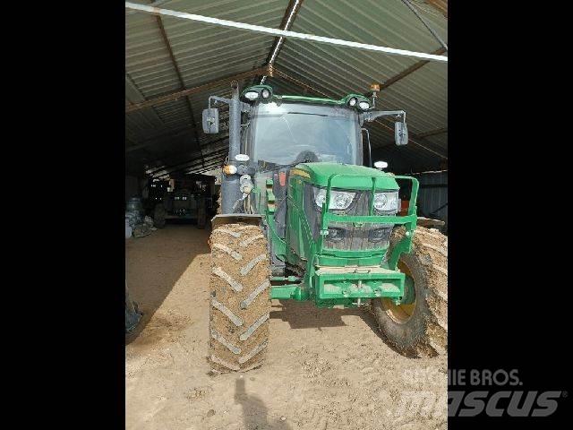 John Deere 6110R Ciągniki rolnicze