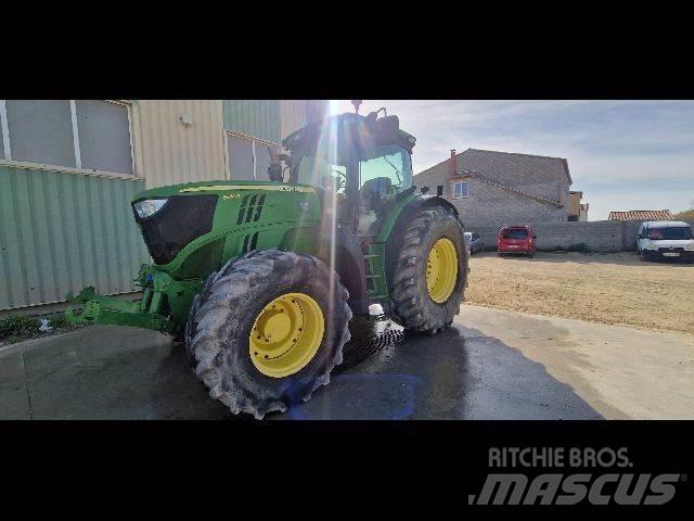John Deere 6210 R Ciągniki rolnicze