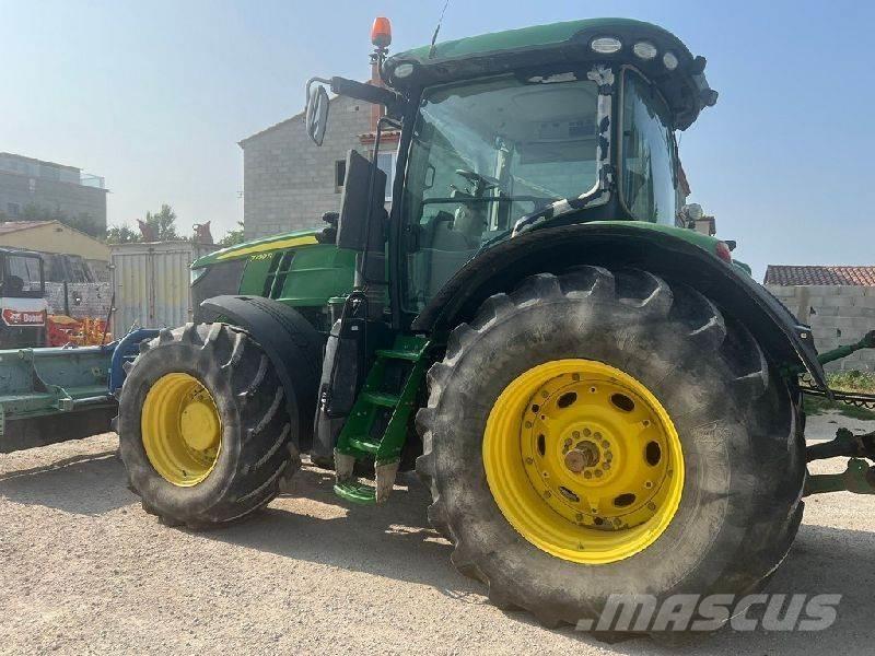 John Deere 7250R Ciągniki rolnicze