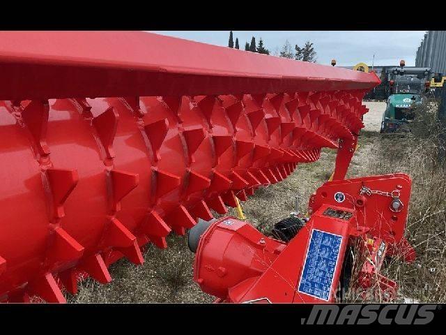 Kuhn HR 3004 Brony