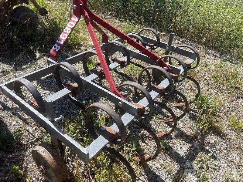 Morgnieux VSR 11 Kultywatory rzedowe