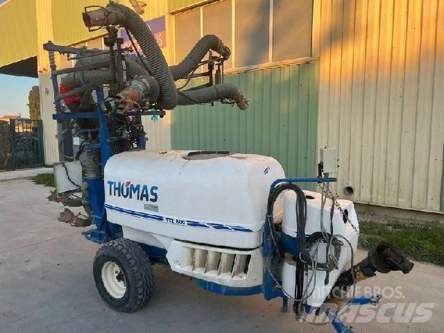 Thomas TTZ 800 Opryskiwacze zaczepiane