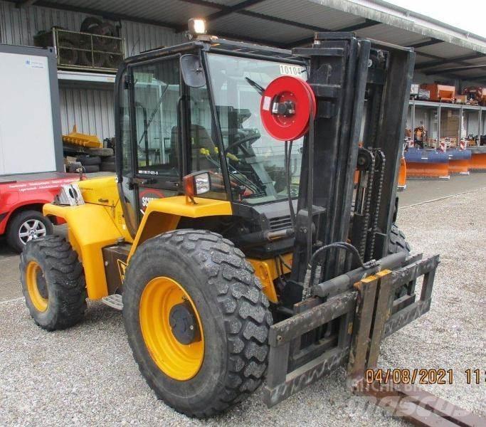 JCB 940-4 Wózki widłowe terenowe